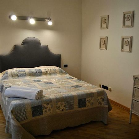 Appartamento Posta Vecchia ปิสโตยา ภายนอก รูปภาพ